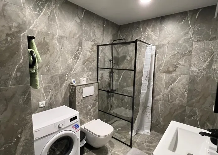 Apartmán Spacious, Cozy Place In